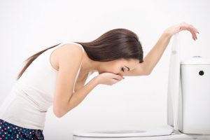 چگونه تهوع و استفراغ را درمان کنیم